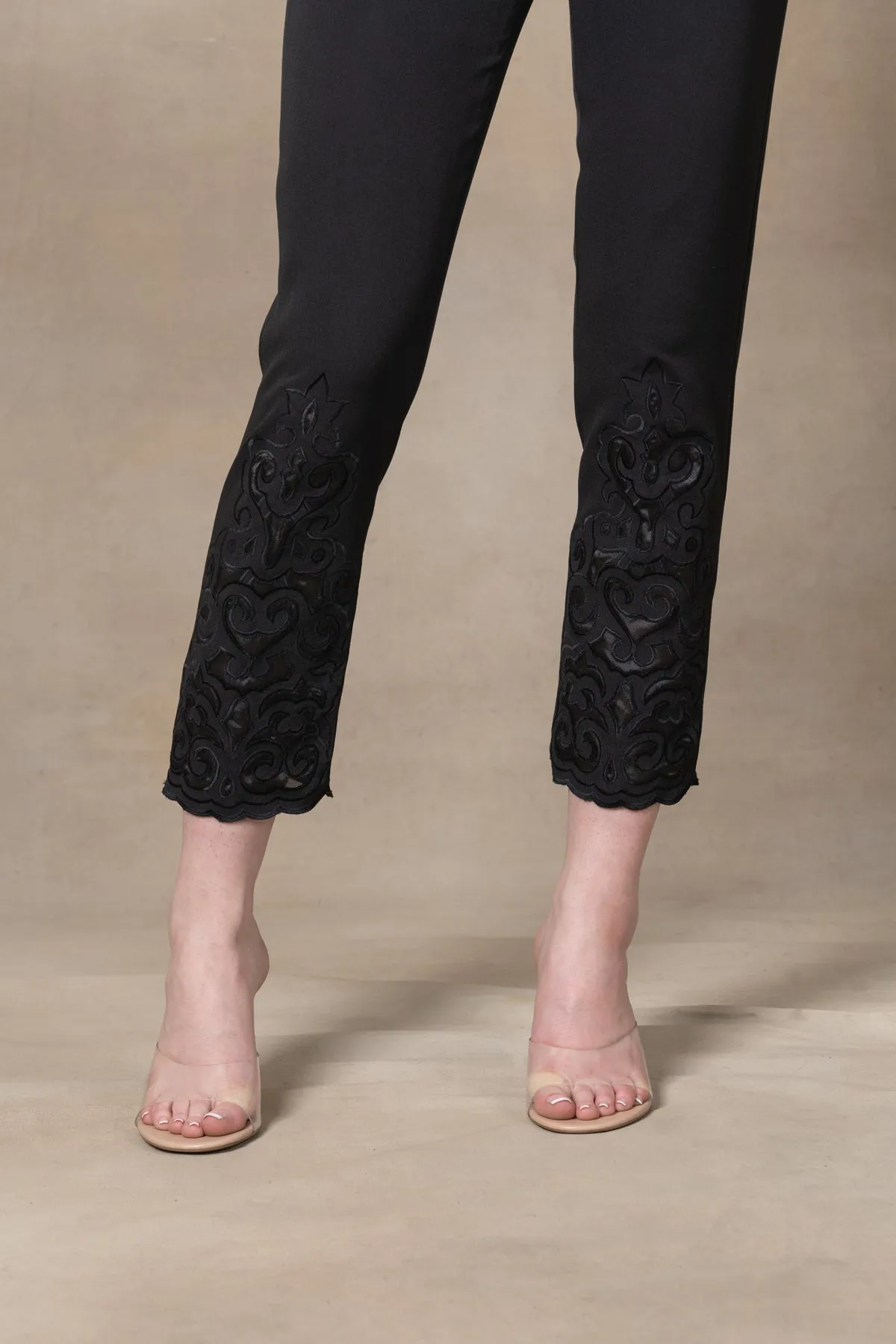 LAILA PANTS BLACK