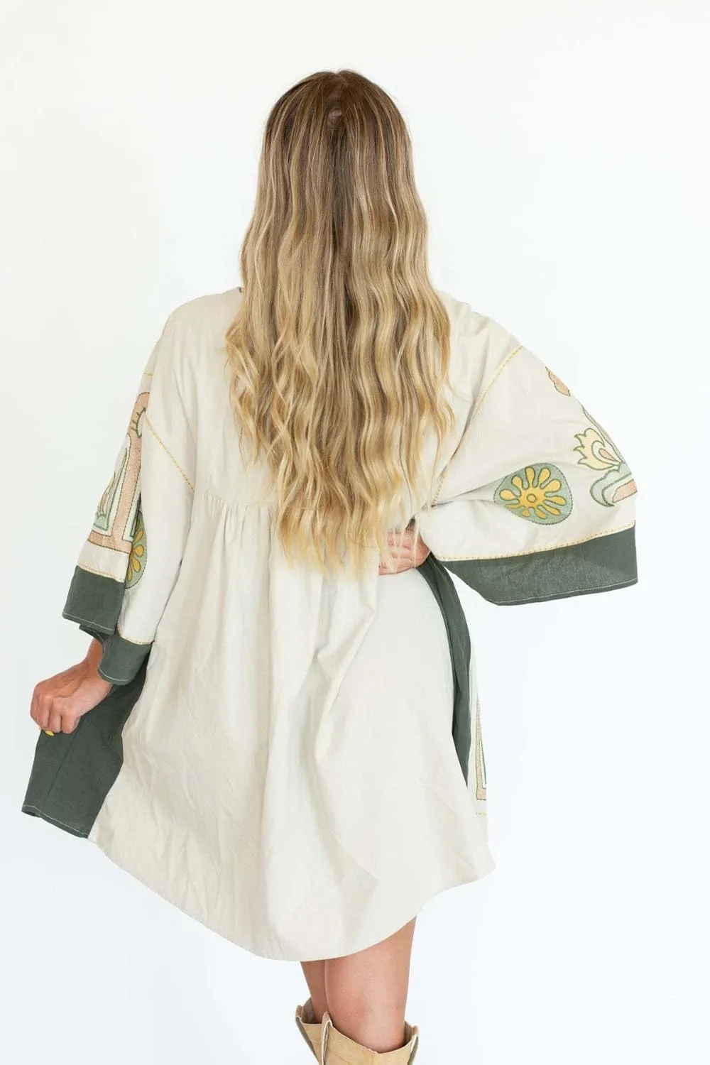 utcoco Women's 2025 Summer Beach Swing Flowy Mini Dress Boho Floral 3/4 Sleeve V Neck Loose Casual Linen Dress