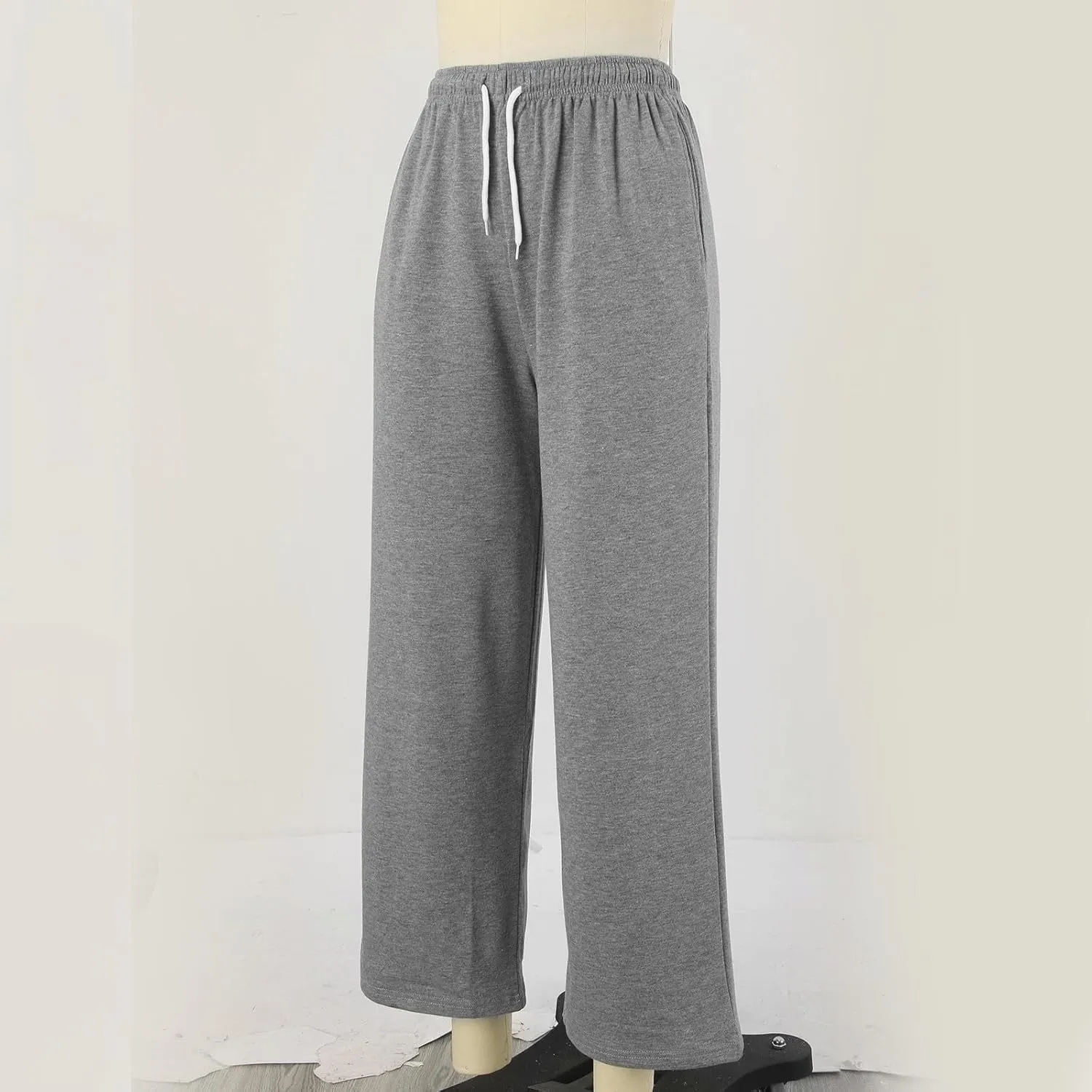 Wide Leg Sweat Pants for Womens High Waisted Baggy Sweatpants Casual Drawstring Workout Athletic Pants with Pockets