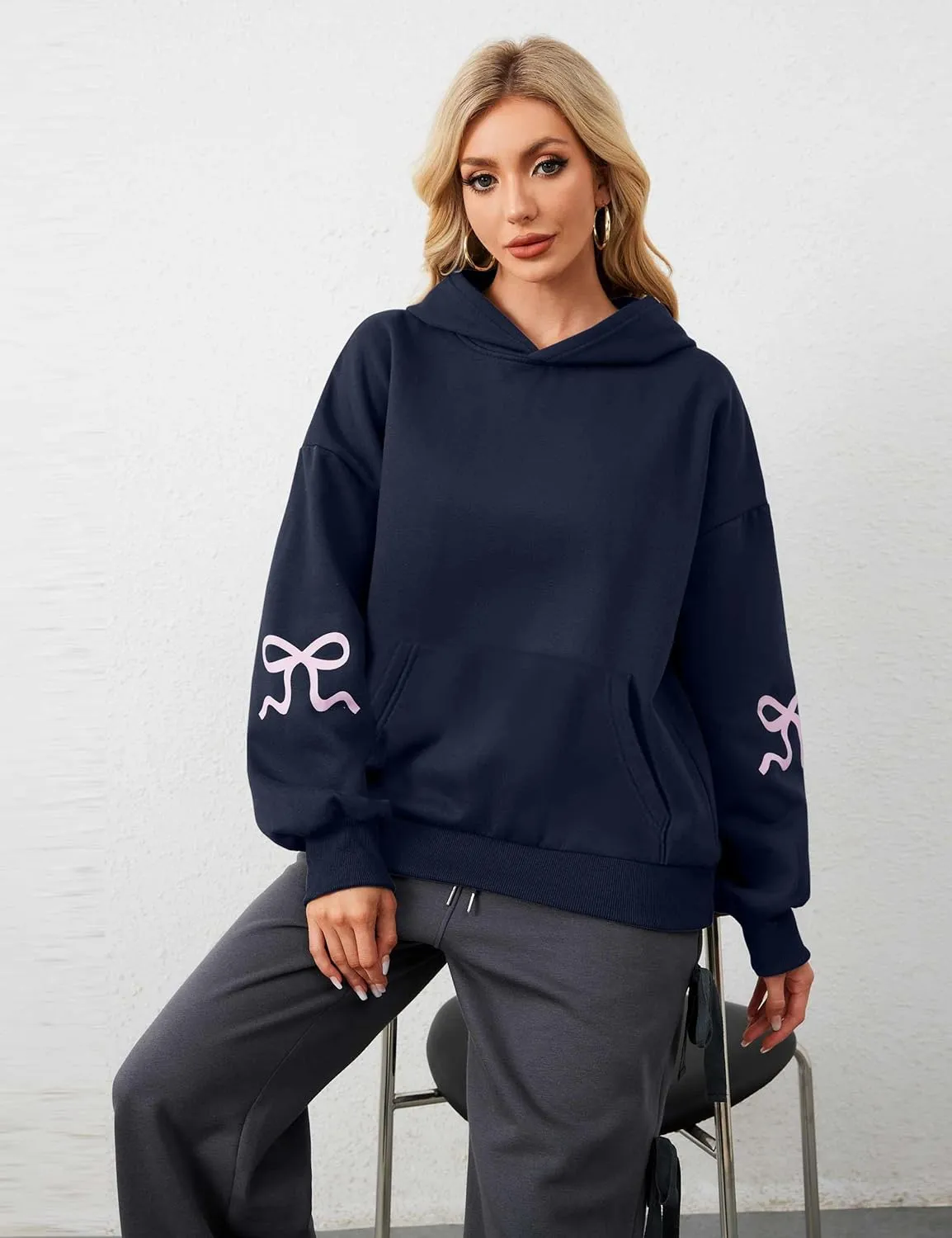 Women Cute Bow Hoodie Graphic Print Oversized Hooded Sweatshirts Long Sleeve Fleece Pullover Hoodie Tops with Pocket
