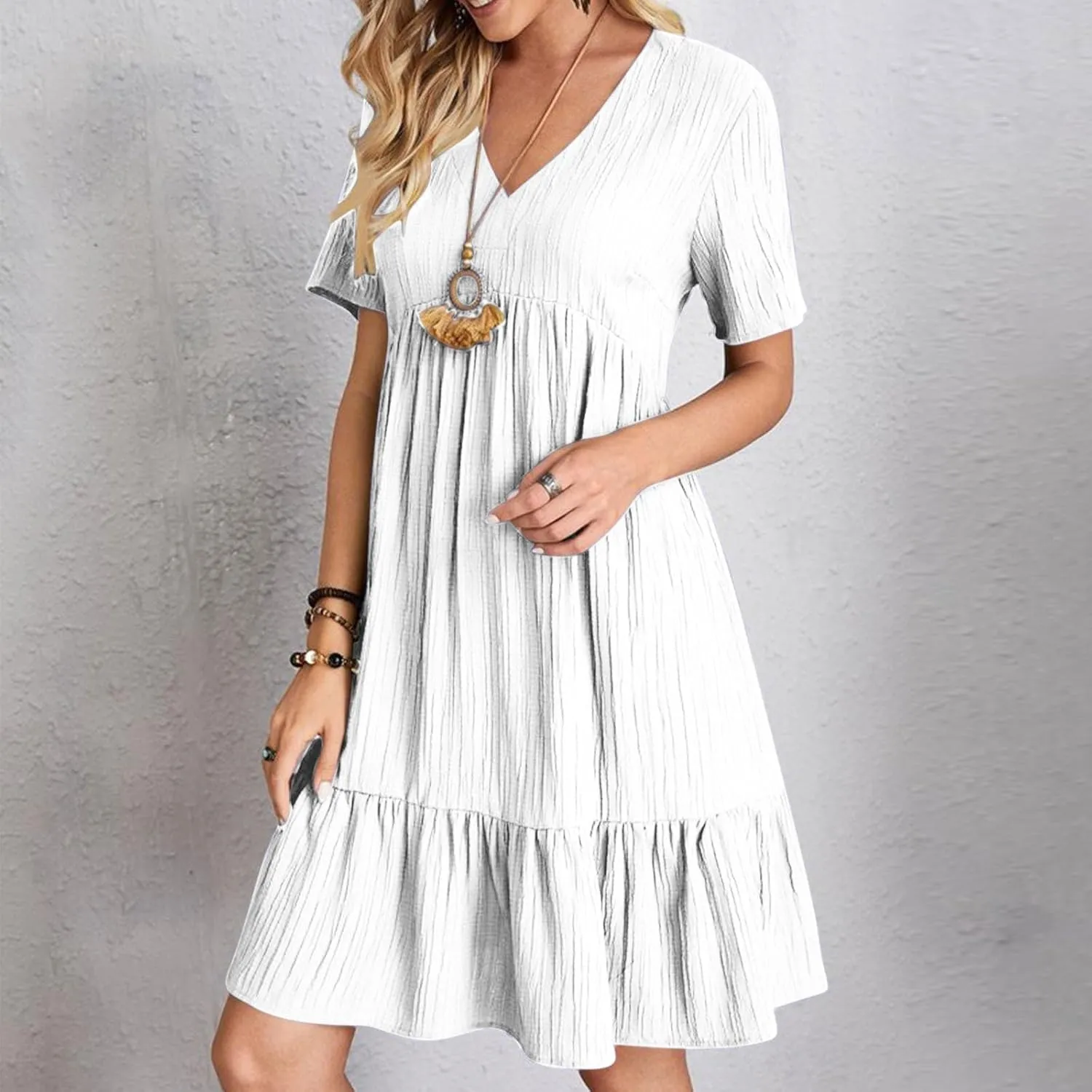 Womens Dresses 2025 Summer Spring V Neck Short Sleeve Casual a Line Ruffle Flowy Swing Dress Mini Dress Beach Dresses